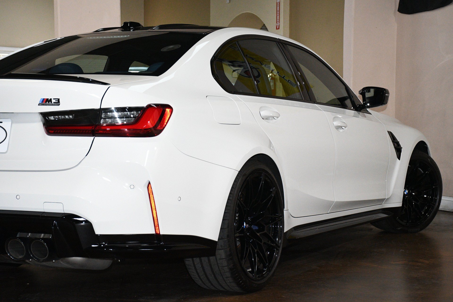 Used 2025 BMW M3 Competition AWD/4WD image 54