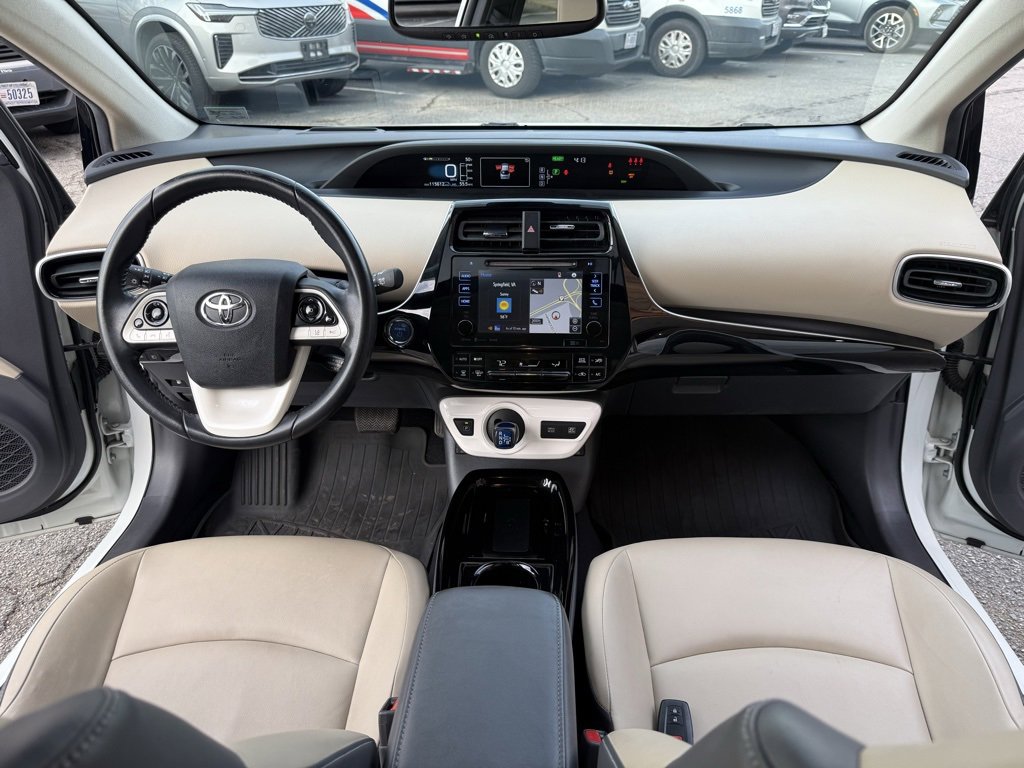 Used 2017 Toyota Prius Four image 15