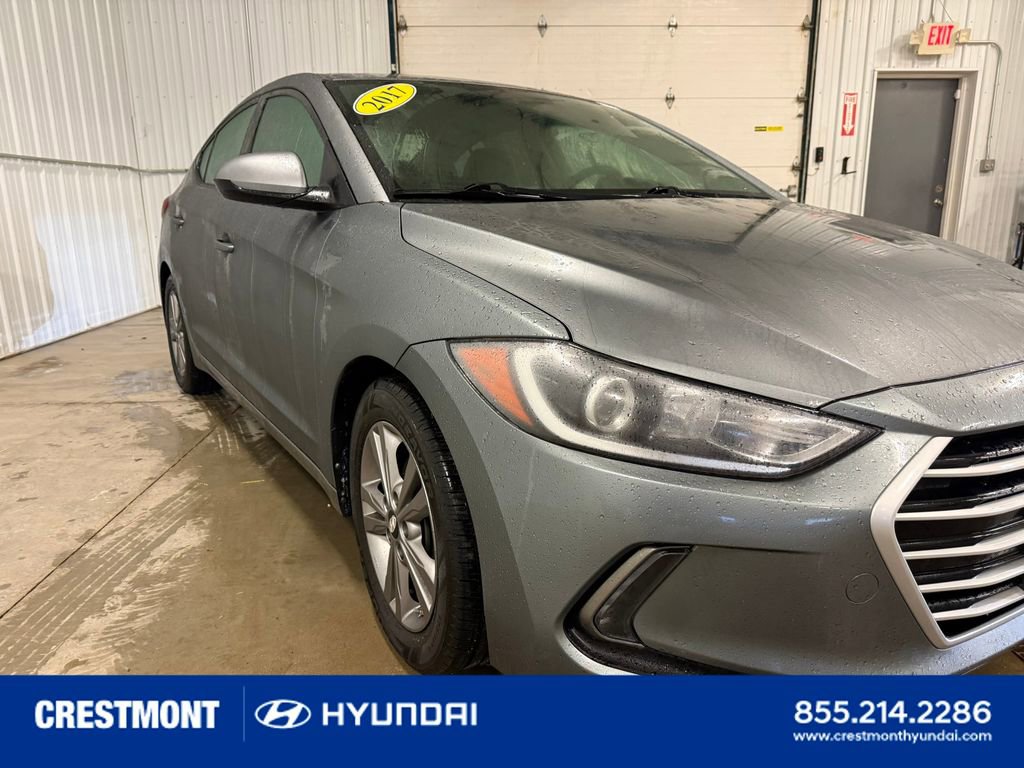 Used 2017 Hyundai Elantra SE w/ SE A/T Tech Package 03 image 1