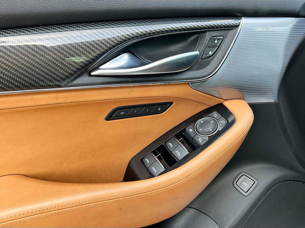 Used 2023 Cadillac CT5 V w/ Platinum Package RWD image 18