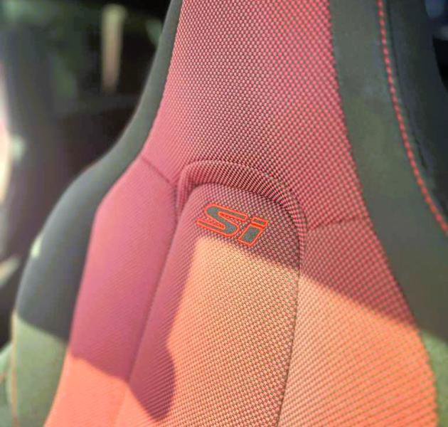 Used 2022 Honda Civic Si image 11