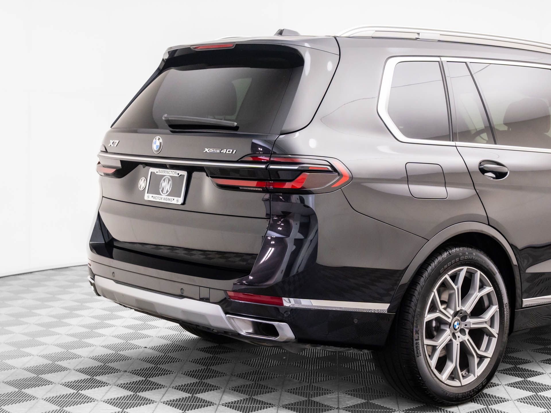Certified 2025 BMW X7 xDrive40i w/ Premium Package image 36