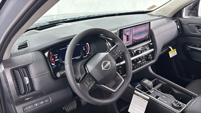 New 2026 Nissan Pathfinder Platinum image 39