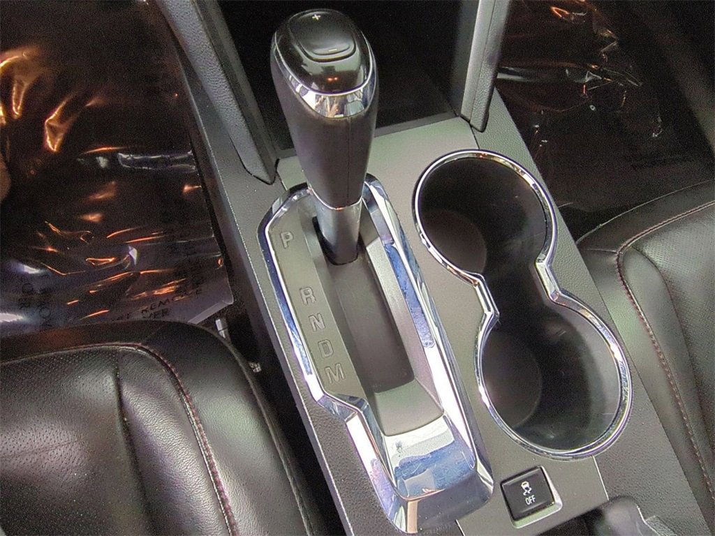 Used 2017 GMC Terrain SLT w/ Open Road Package image 15