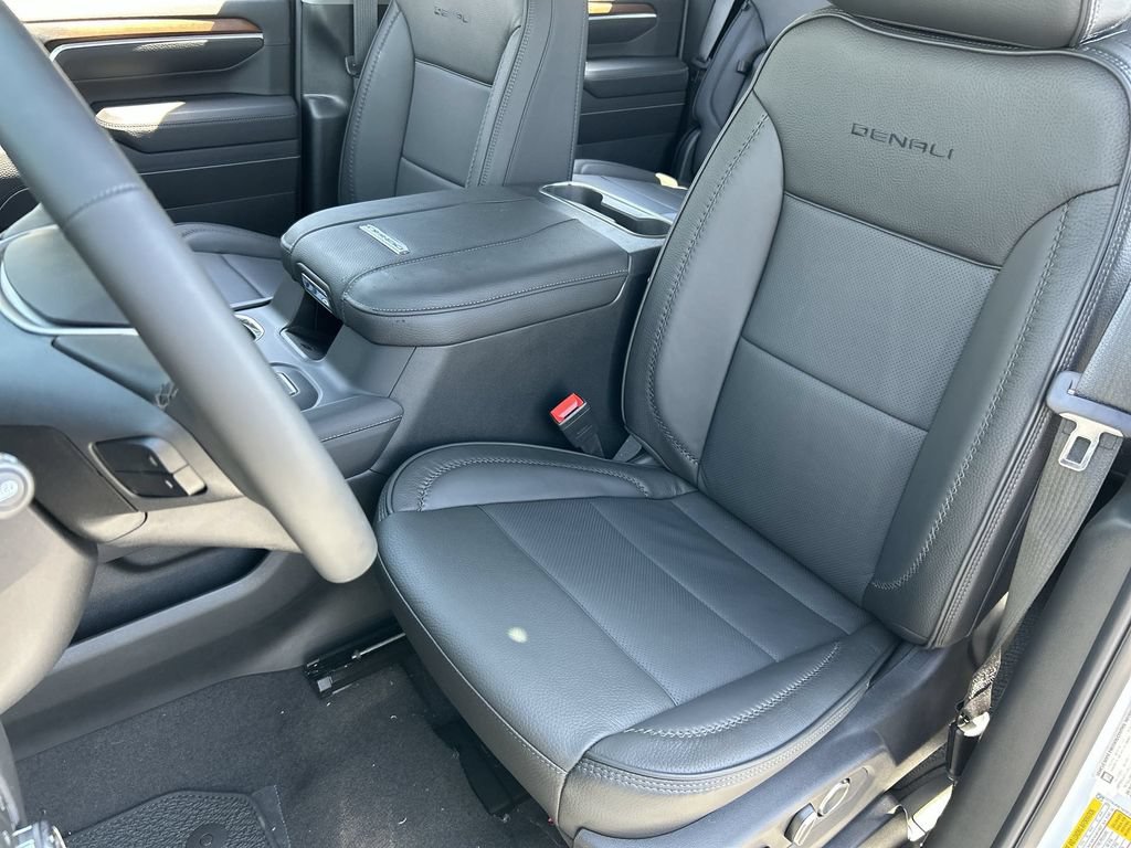 New 2026 GMC Sierra 2500 Denali w/ Technology Package AWD/4WD image 19