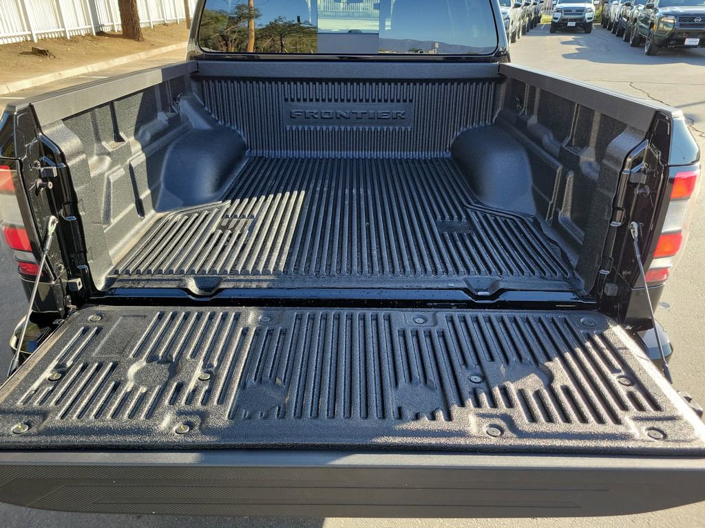 New 2026 Nissan Frontier SV w/ Tow Package image 13