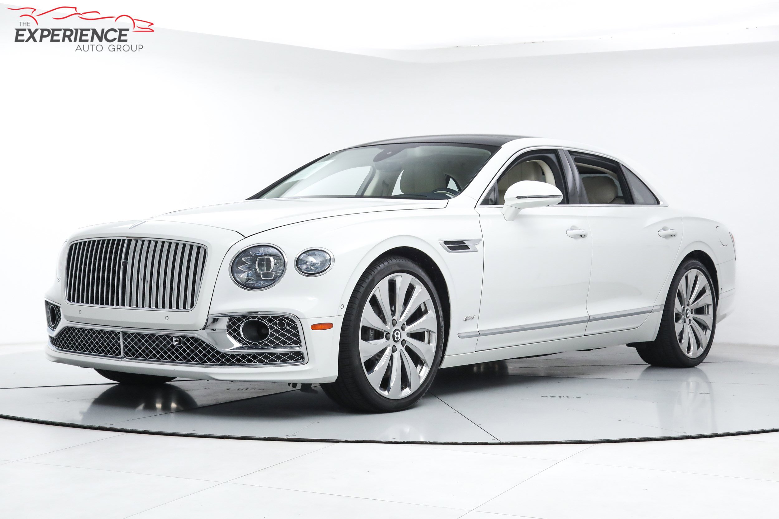 Used 2022 Bentley Flying Spur Plug-In Hybrid AWD/4WD image 1