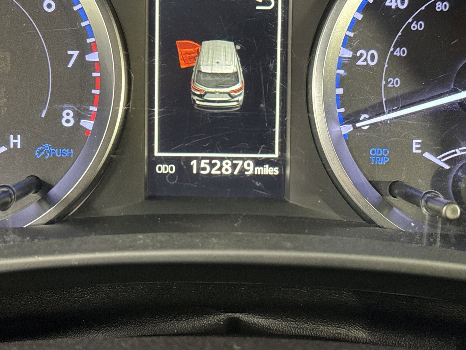 Used 2019 Toyota Highlander LE image 21