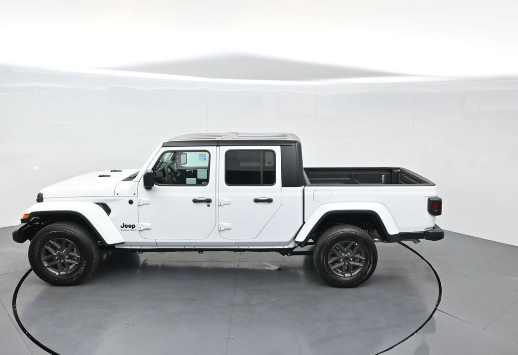 New 2025 Jeep Gladiator Sport image 53
