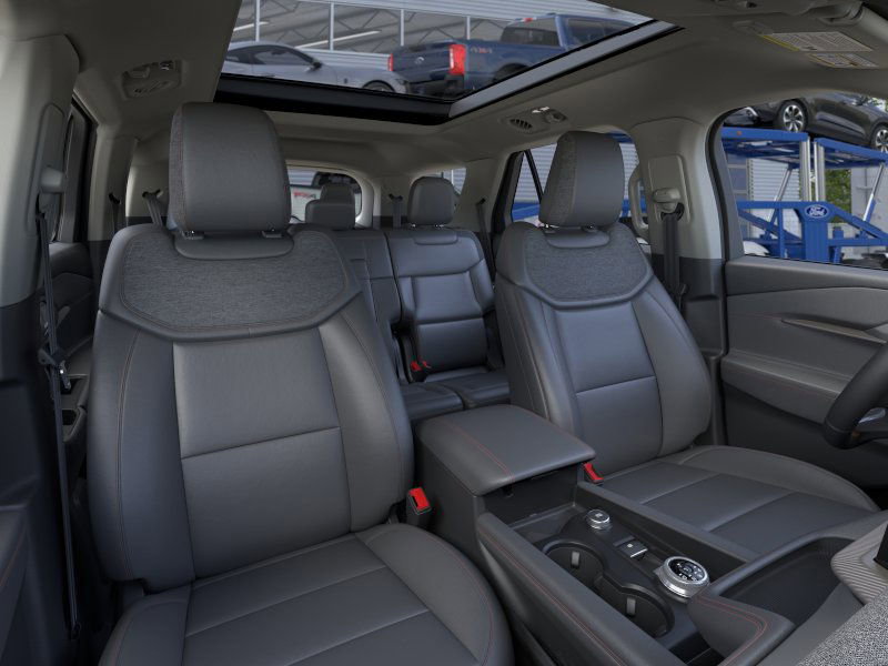 New 2026 Ford Explorer Active image 10