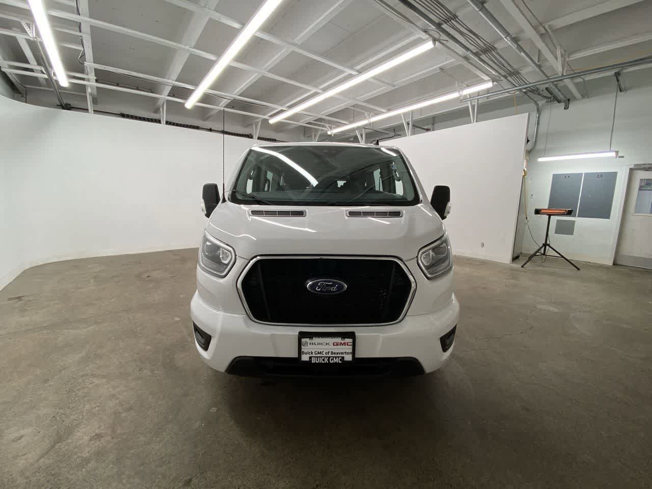 Used 2023 Ford Transit 350 XLT image 9