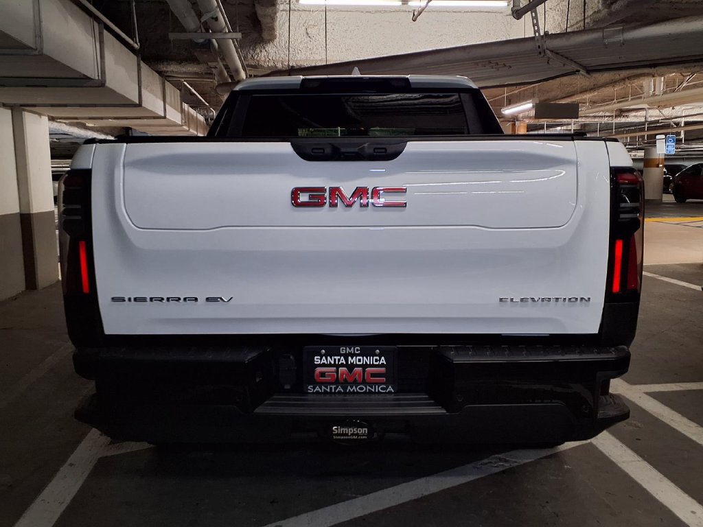 New 2026 GMC Sierra EV Elevation AWD/4WD image 8