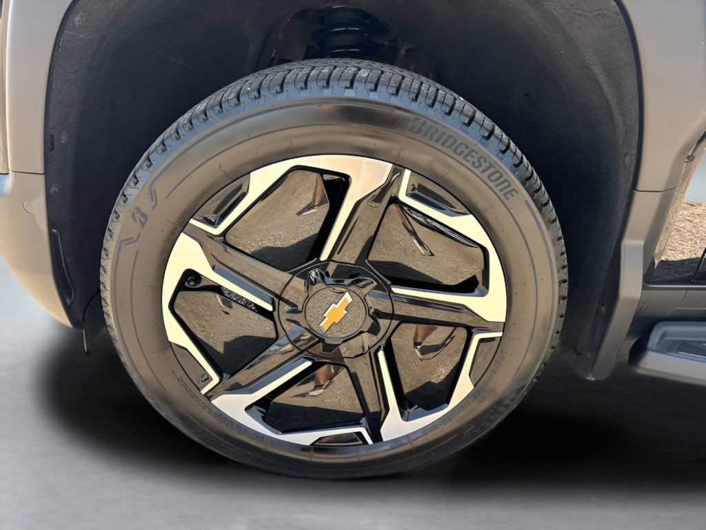 Used 2026 Chevrolet Silverado EV LT AWD/4WD image 33