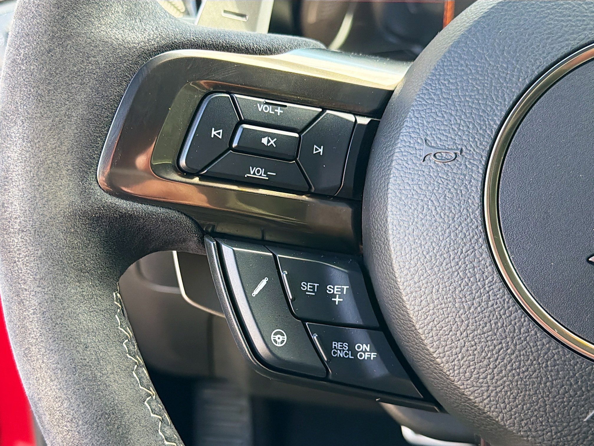 Used 2020 Ford Mustang Shelby GT500 image 32