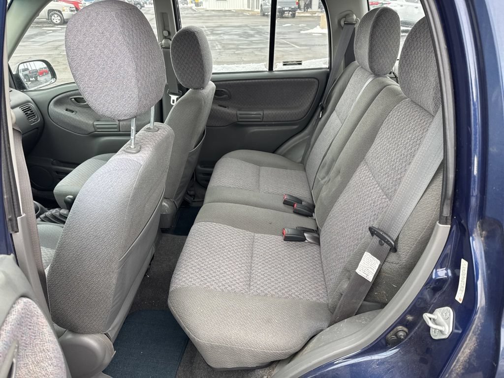Used 2000 Chevrolet Tracker 4WD w/ Preferred Equipment Group 2 image 11