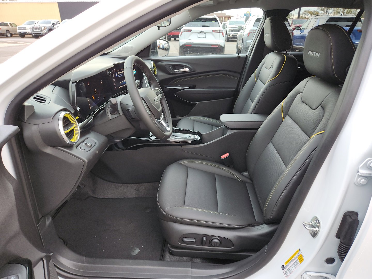 New 2026 Chevrolet Trax ACTIV w/ Driver Confidence Package image 11