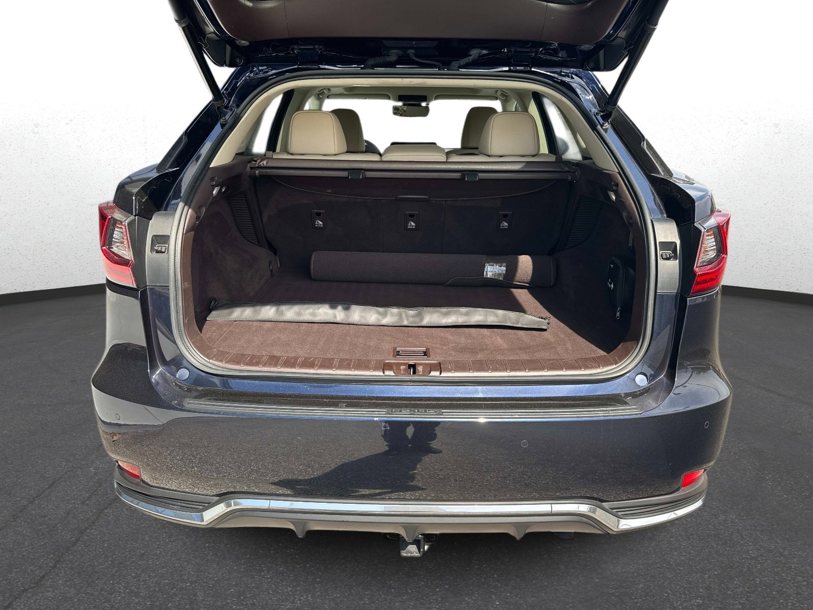 Certified 2020 Lexus RX 450h AWD w/ Premium Package image 11