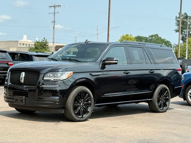 Used 2023 Lincoln Navigator L Reserve AWD/4WD image 45