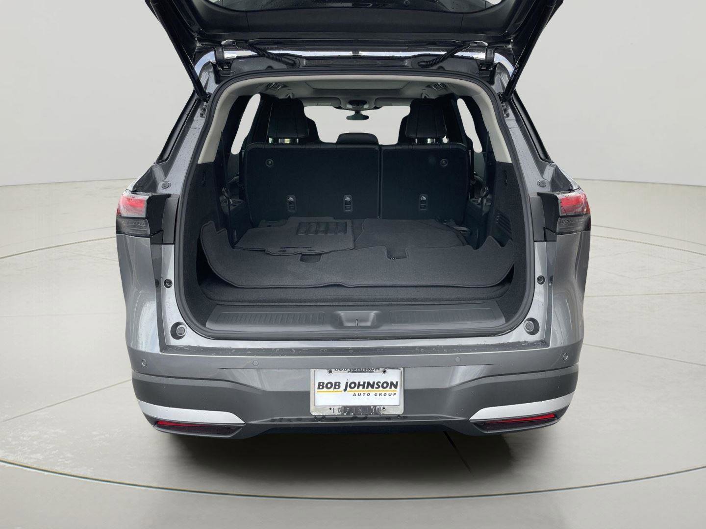 Used 2026 INFINITI QX60 Luxe w/ Cargo Package AWD/4WD image 9