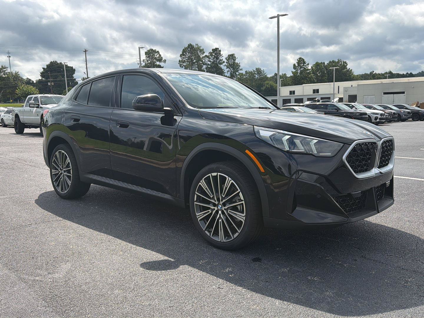 New 2026 BMW X2 xDrive28i w/ Technology Package AWD/4WD image 7