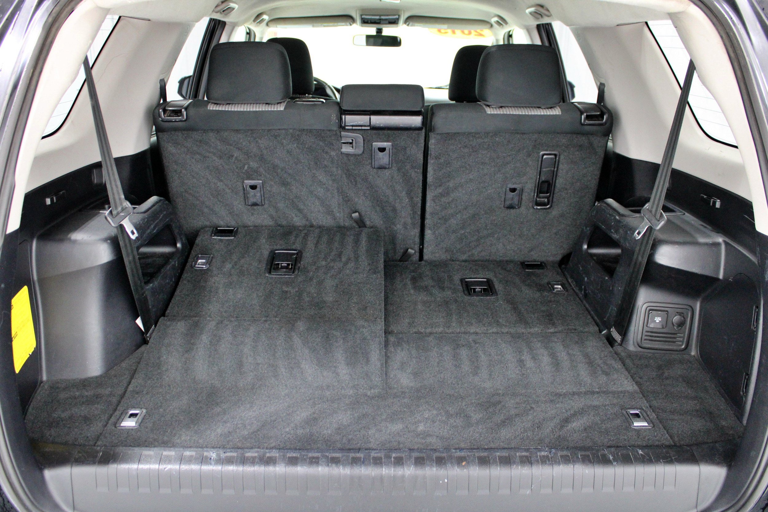 Used 2015 Toyota 4Runner SR5 AWD/4WD image 33