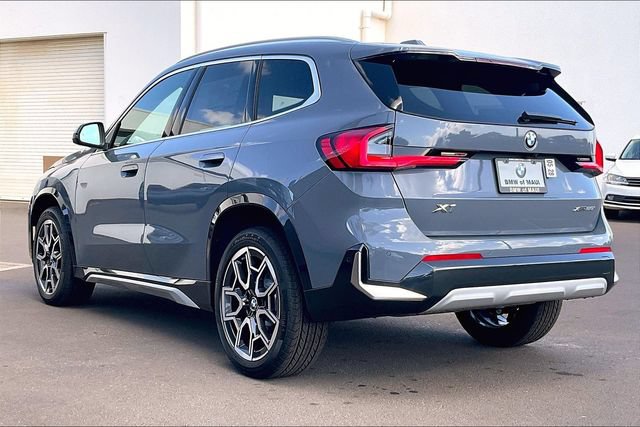 New 2026 BMW X1 xDrive28i w/ Technology Package AWD/4WD image 3