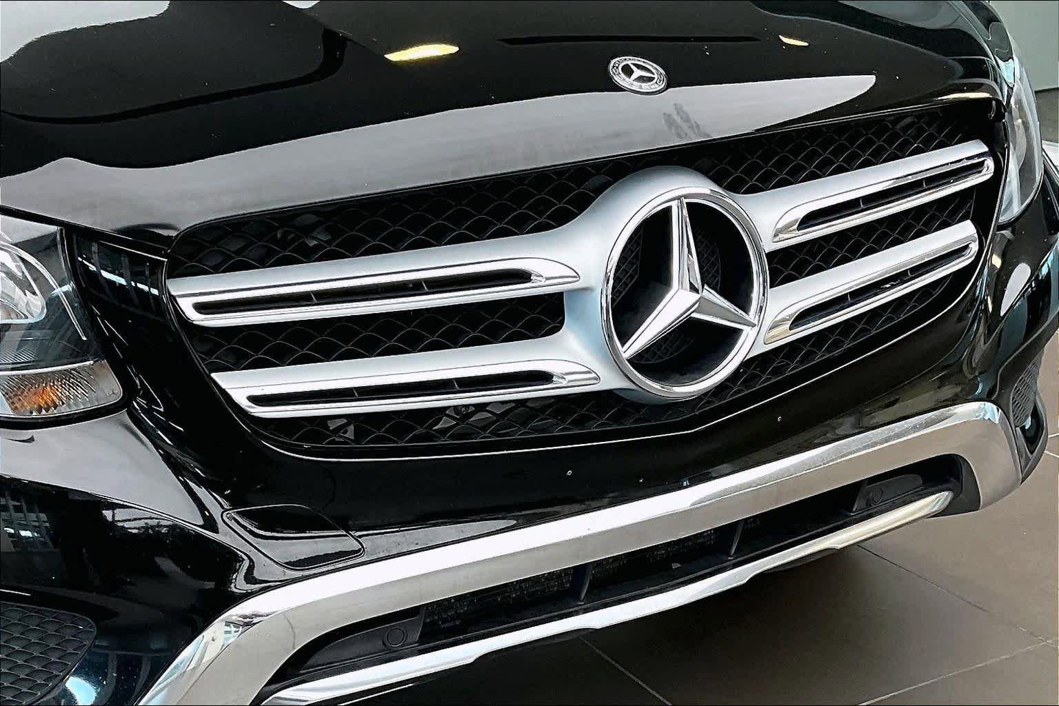 Used 2018 Mercedes-Benz GLC 300 image 32