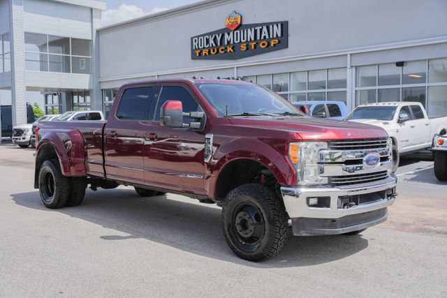 Used 2017 Ford F350 Lariat w/ Lariat Value Package AWD/4WD image 3