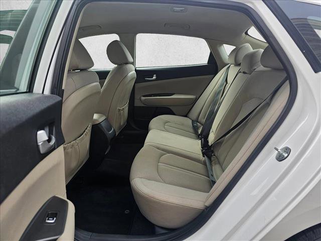 Used 2016 Kia Optima LX image 14