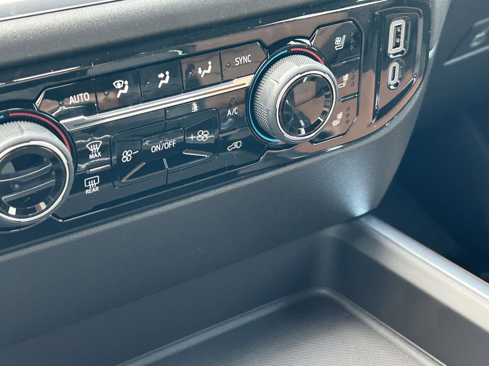 New 2026 Chevrolet Silverado 2500 High Country w/ High Country Premium Package image 22