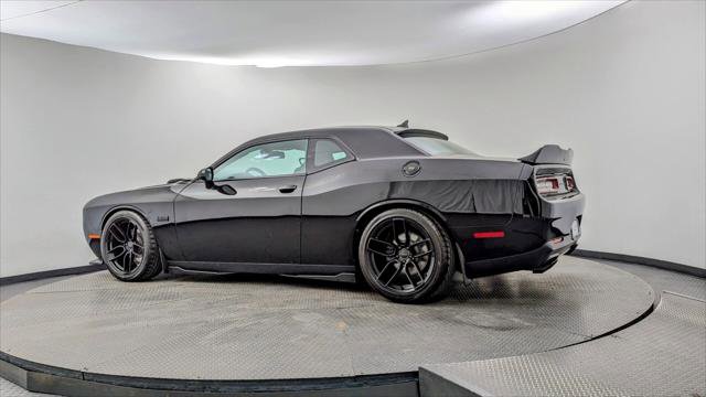 Used 2016 Dodge Challenger R/T image 6