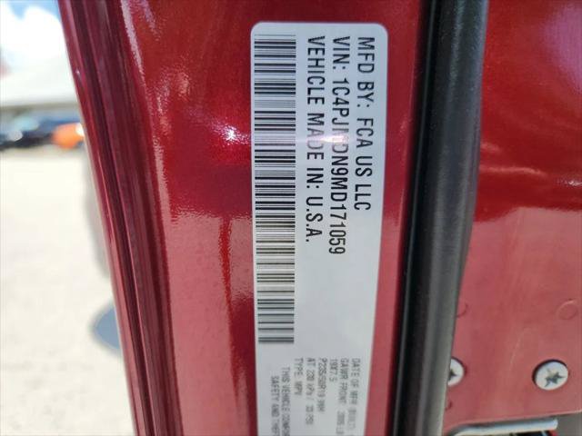 Certified 2021 Jeep Cherokee High Altitude AWD/4WD image 38
