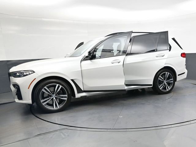 Used 2021 BMW X7 xDrive40i w/ M Sport Package image 37