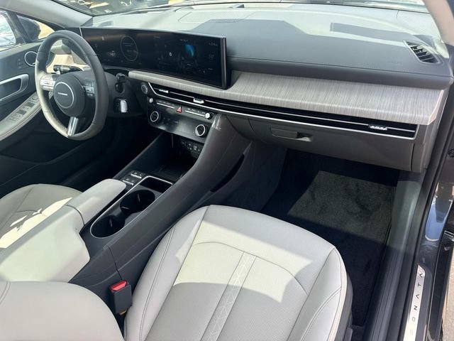 New 2026 Hyundai Sonata Limited FWD image 16