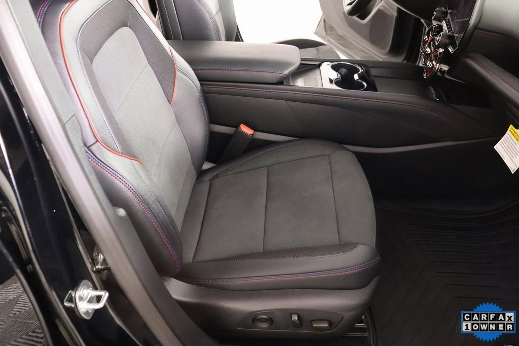 Used 2025 Chevrolet Blazer EV RS image 12