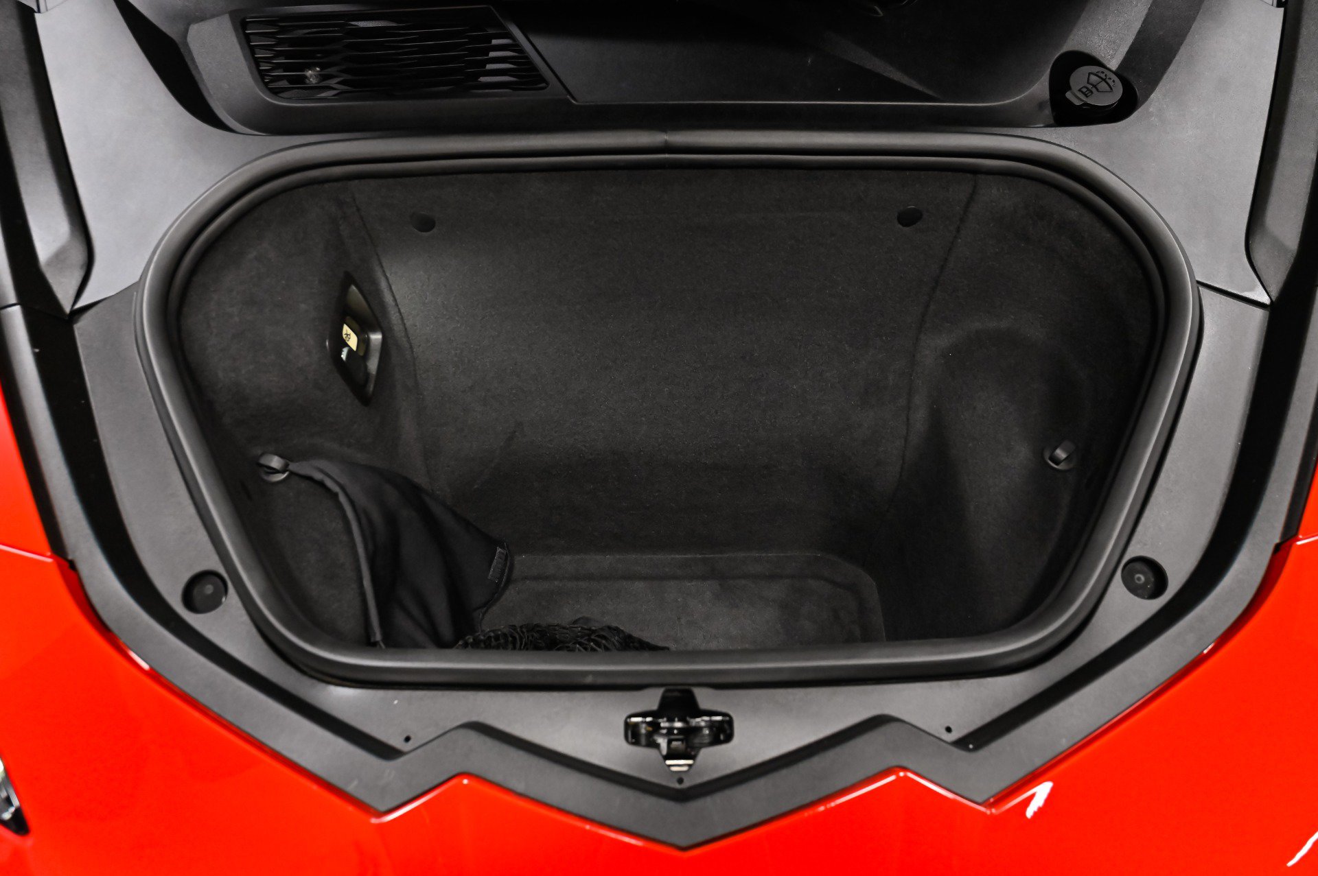 Used 2022 Chevrolet Corvette Stingray Preferred Cpe w/ Z51 Performance Package RWD image 31