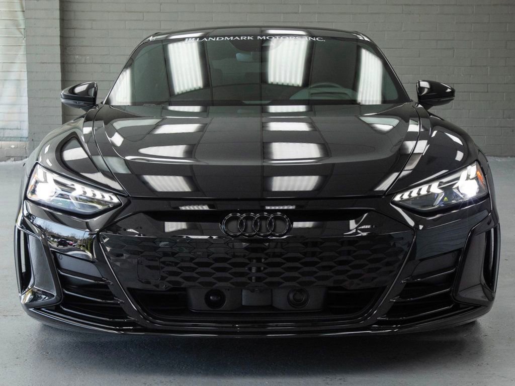 Used 2024 Audi e-tron GT Prestige AWD/4WD image 5