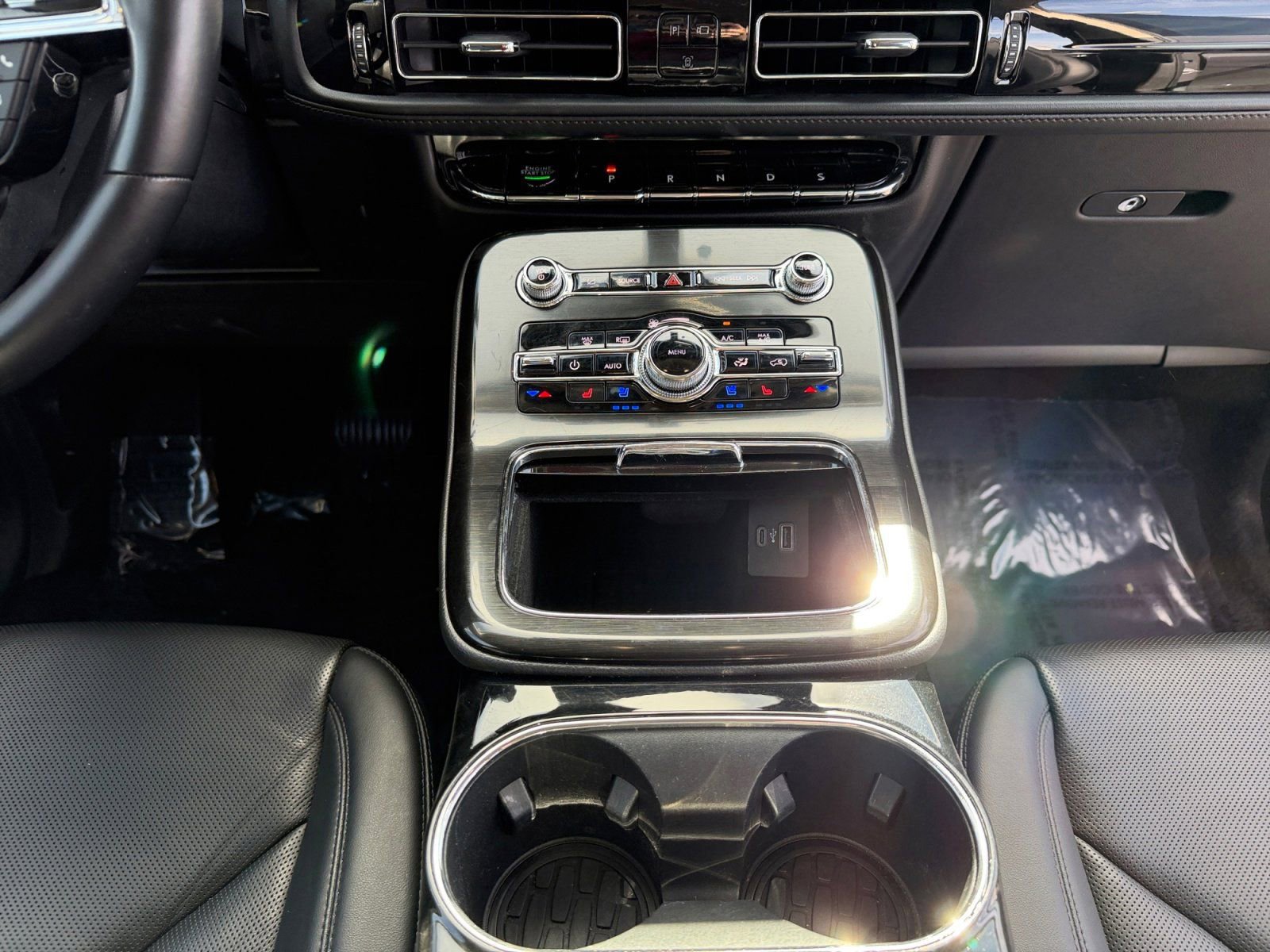 Certified 2023 Lincoln Nautilus Reserve w/ Luxury Package image 11