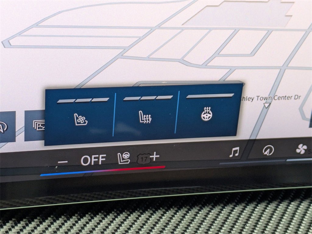 Used 2025 BMW X5 M Competition w/ Executive Package image 24