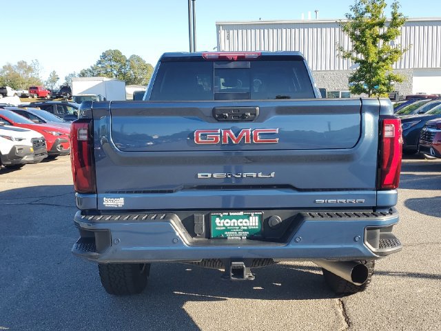 Used 2025 GMC Sierra 2500 Denali w/ Denali Reserve Package AWD/4WD image 5