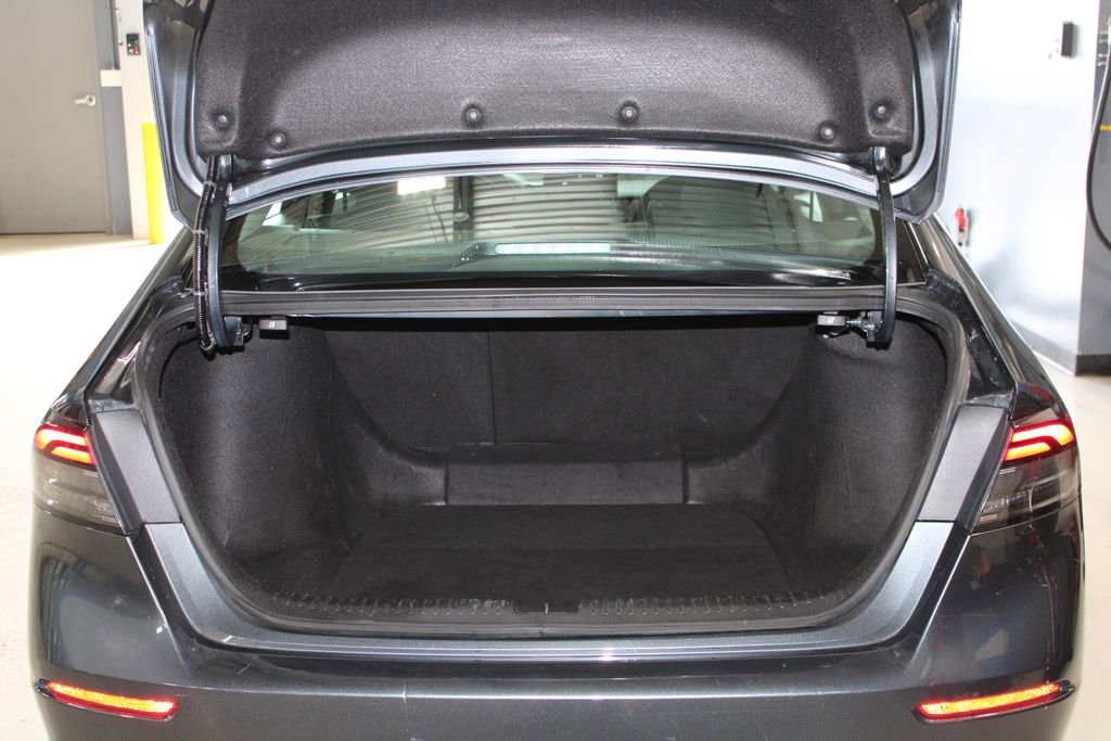 Used 2023 Honda Accord EX image 40