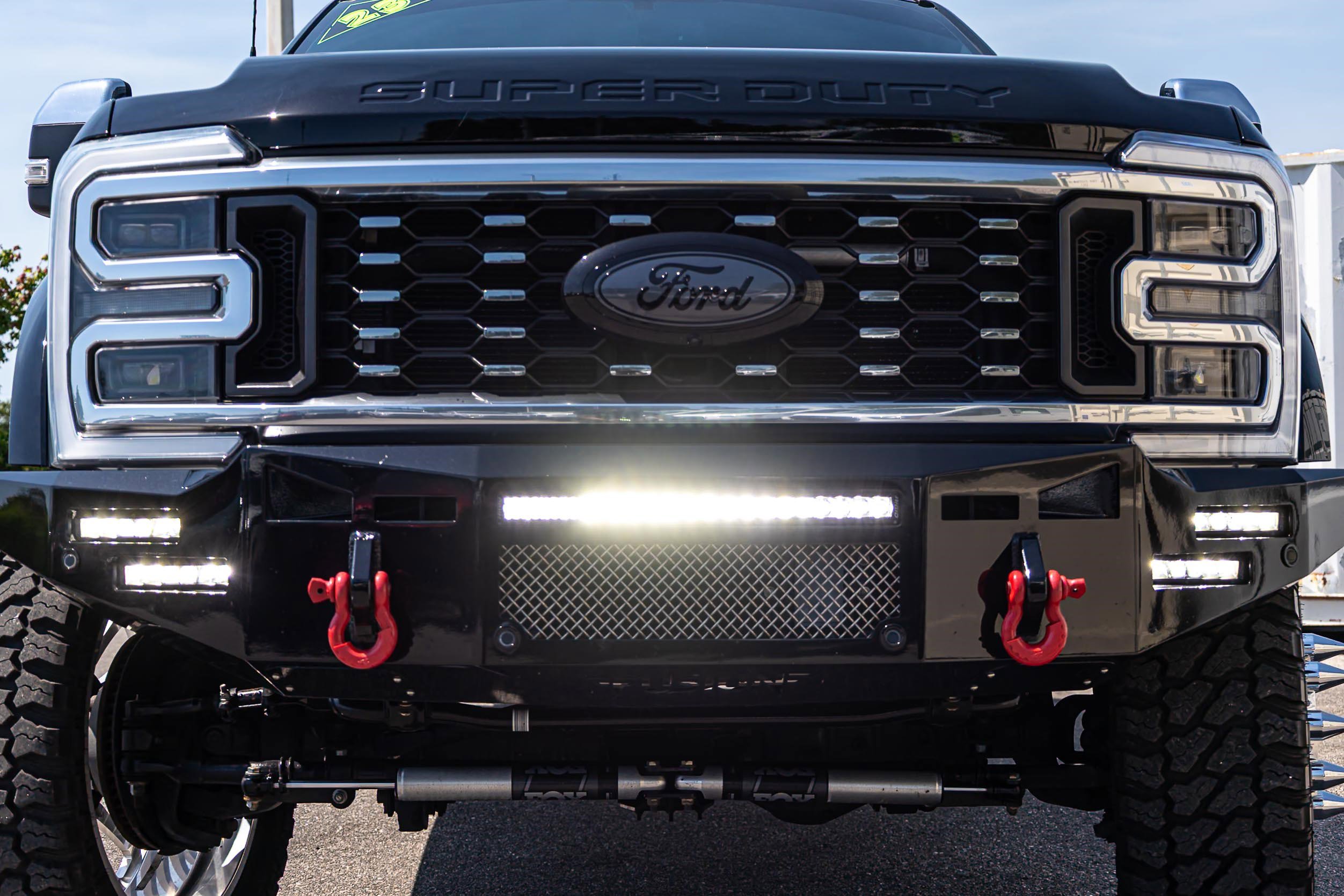 Used 2023 Ford F450 Platinum AWD/4WD image 9
