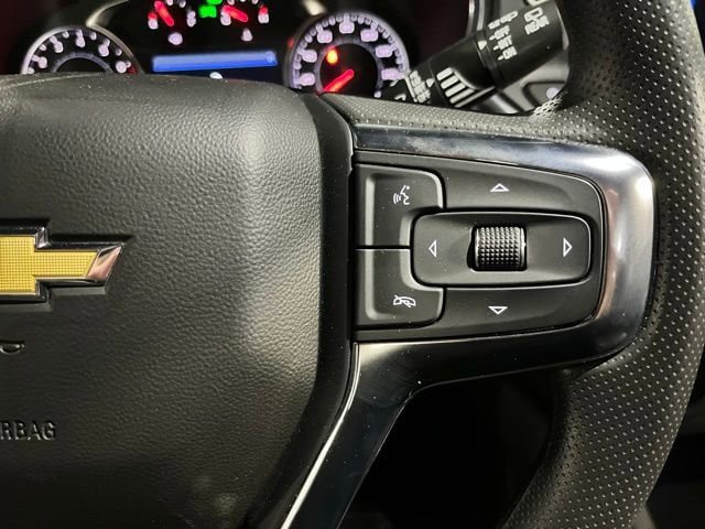 Used 2025 Chevrolet Blazer LT FWD image 21