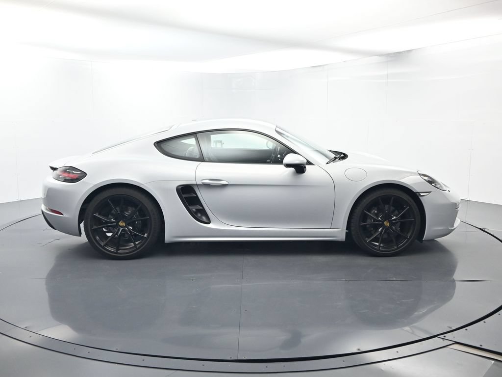 Certified 2025 Porsche 718 Cayman RWD image 16
