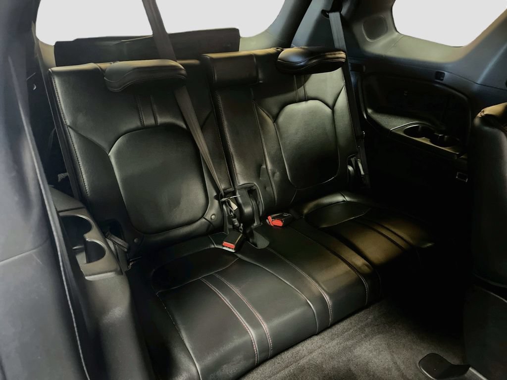 Used 2025 Honda Pilot Black Edition image 29
