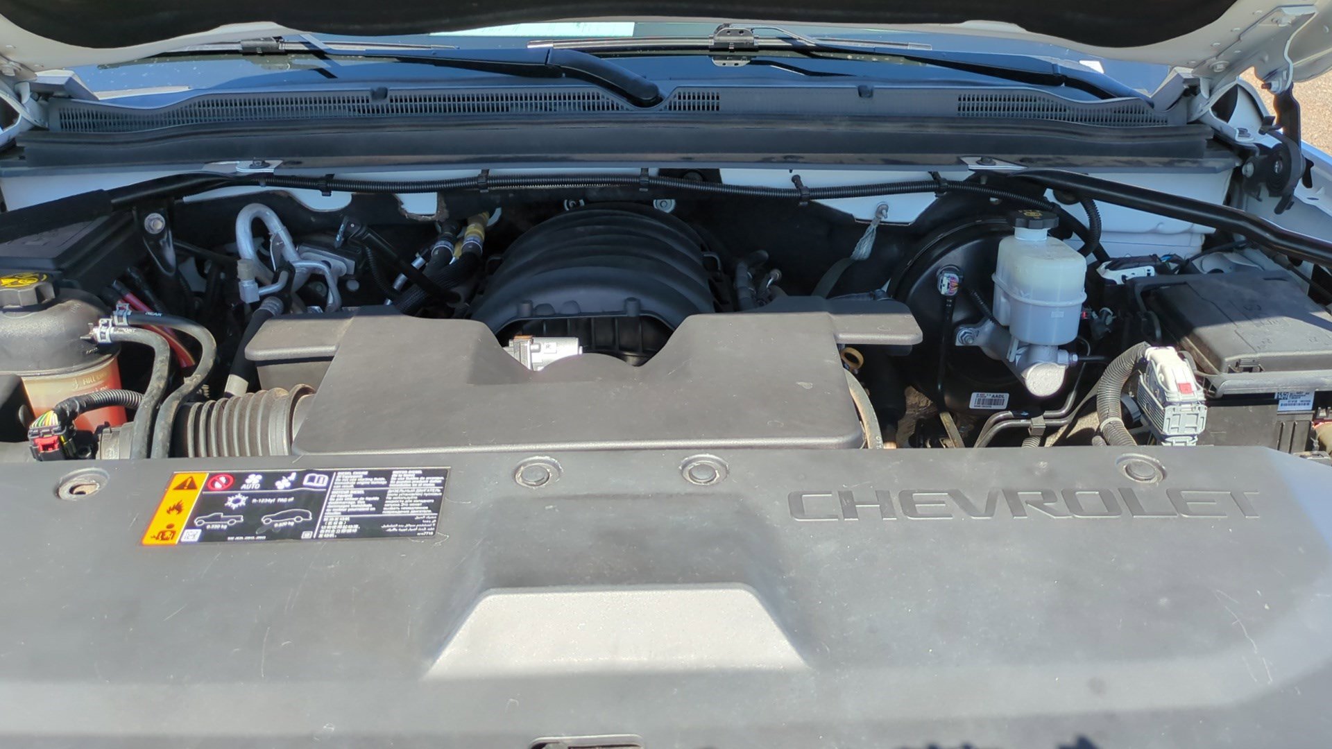 Used 2019 Chevrolet Suburban LT RWD image 32