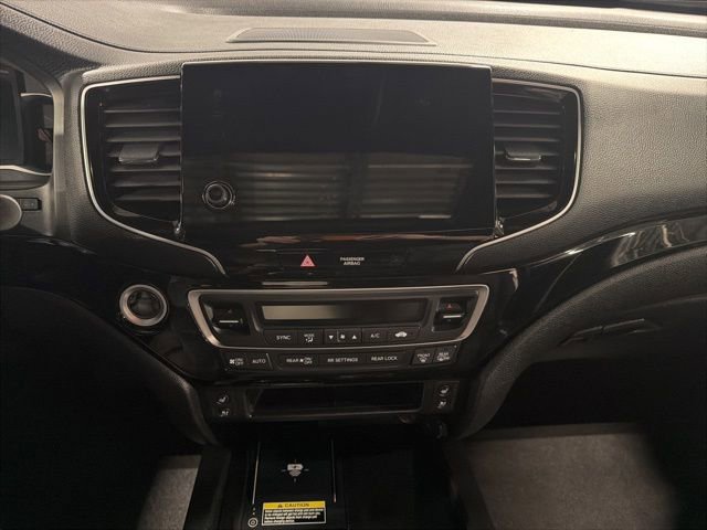 Used 2025 Honda Passport Black Edition image 20