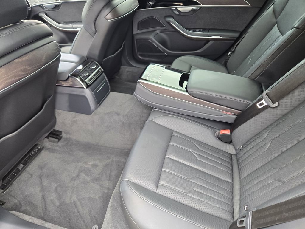 Certified 2022 Audi A8 L 3.0T image 40