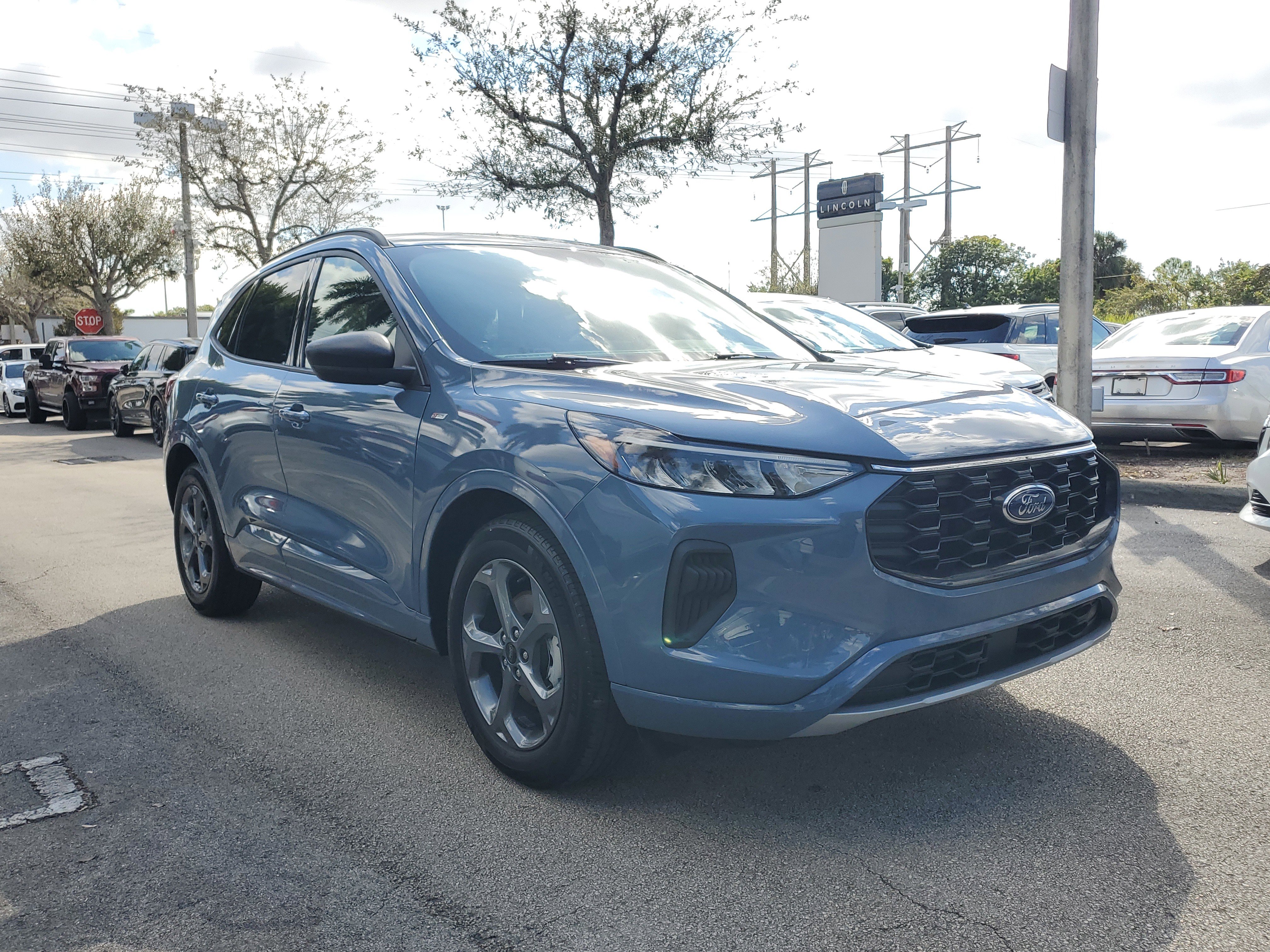 Used 2024 Ford Escape ST-Line w/ Tech Pack #1 image 28