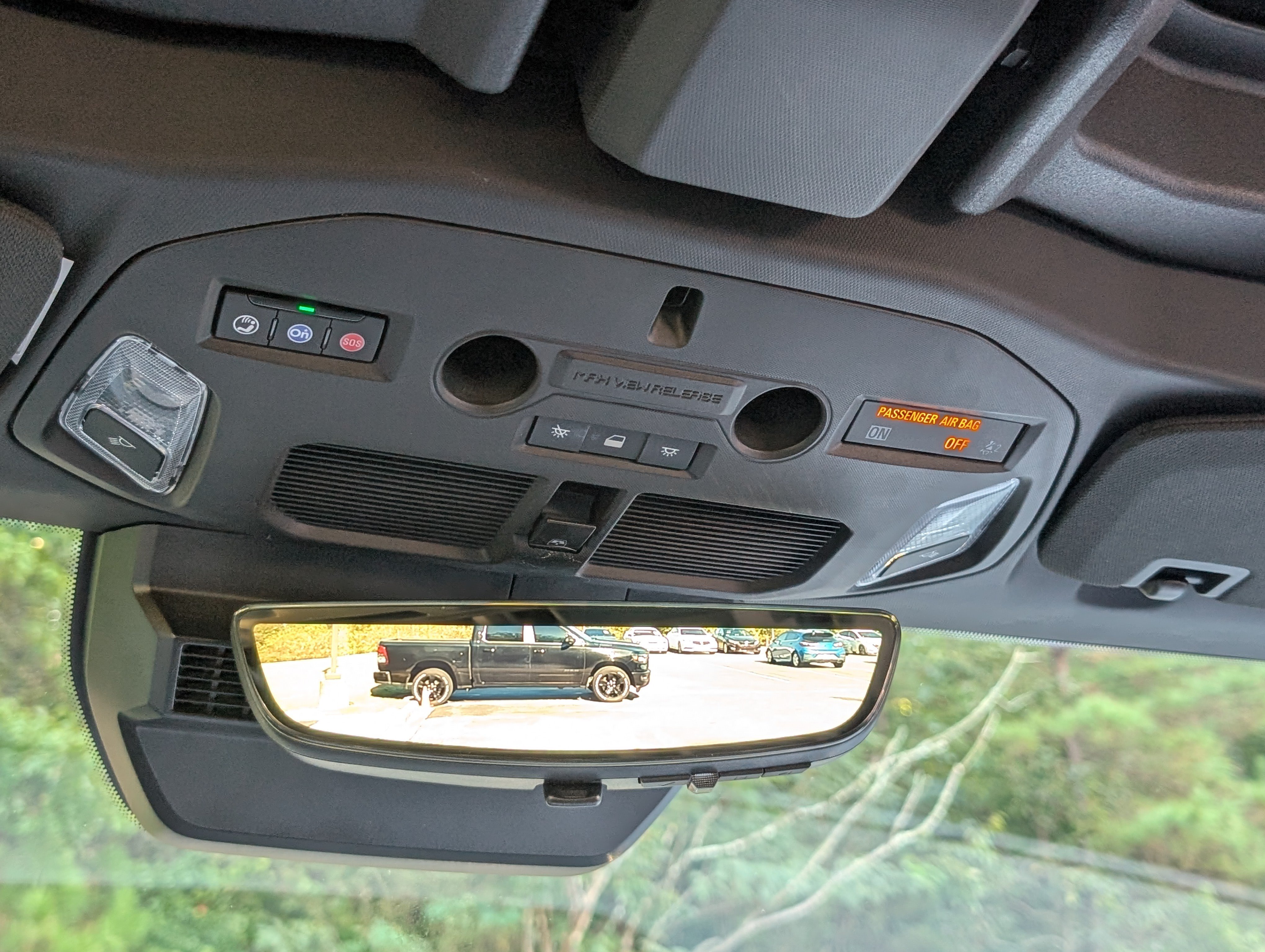 Used 2025 GMC Hummer EV 2X AWD/4WD image 31